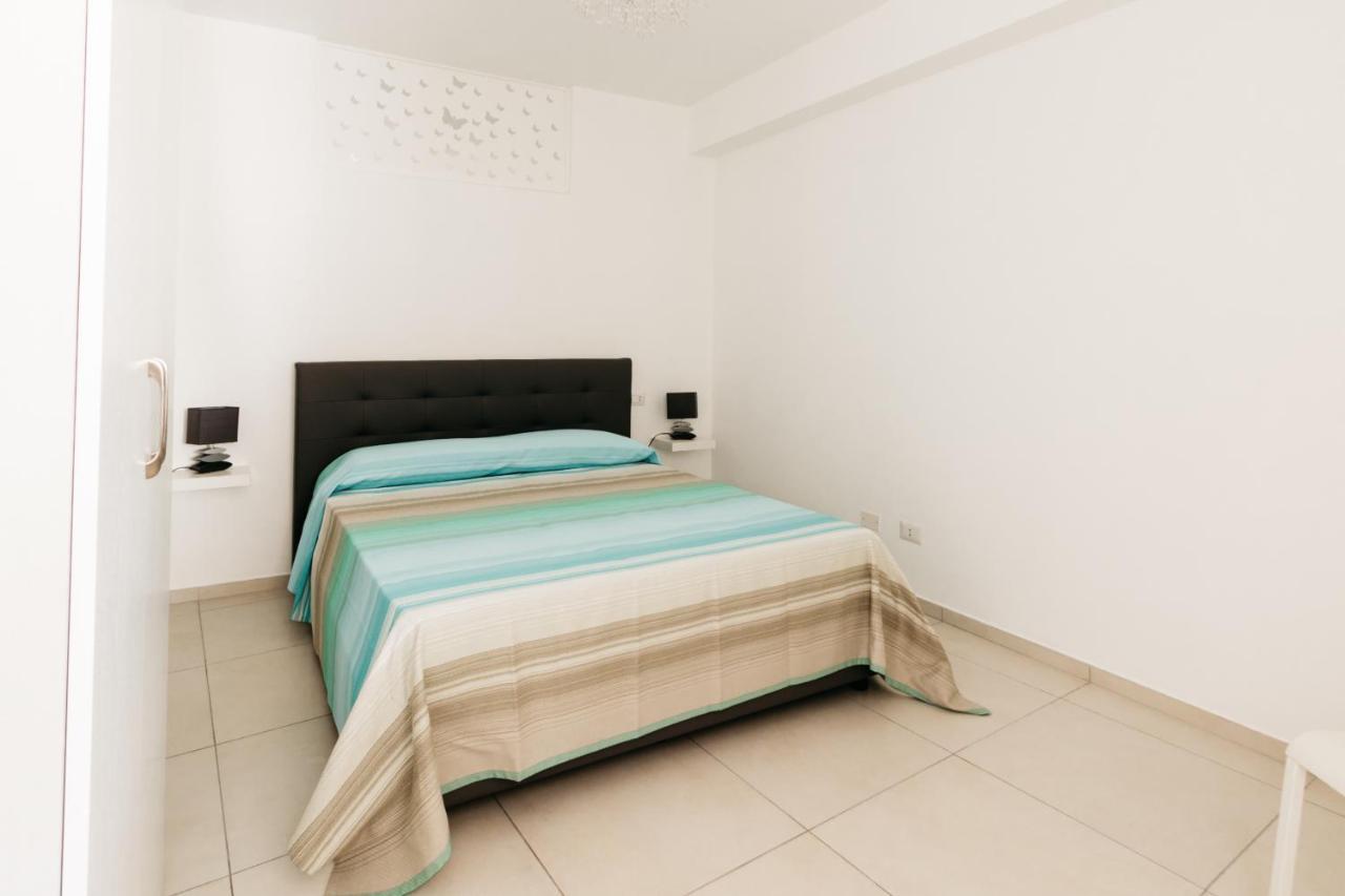 Le Isole Di Anita Lägenhet Lipari  Exteriör bild